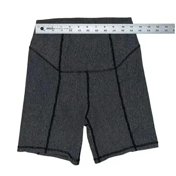 For Love And Lemons Rib Texture Bike Shorts Gray Size Small Athletic Athleisure - Picture 6 of 7
